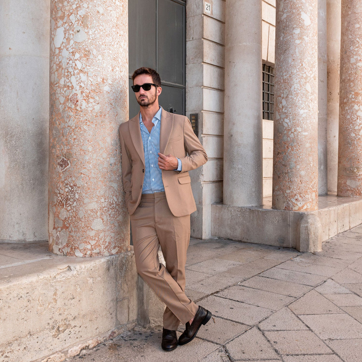 Elegante old