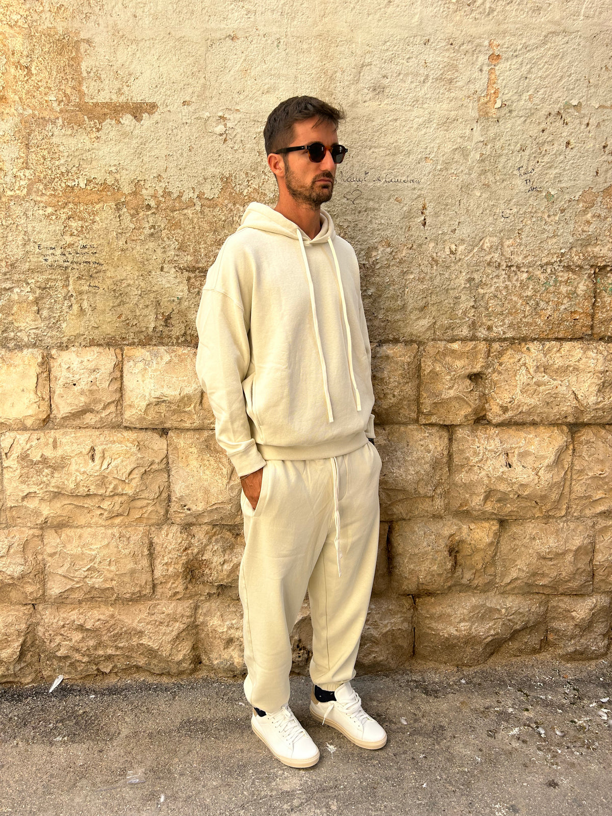 FELPA BASIC DAVID 2  - CREMA