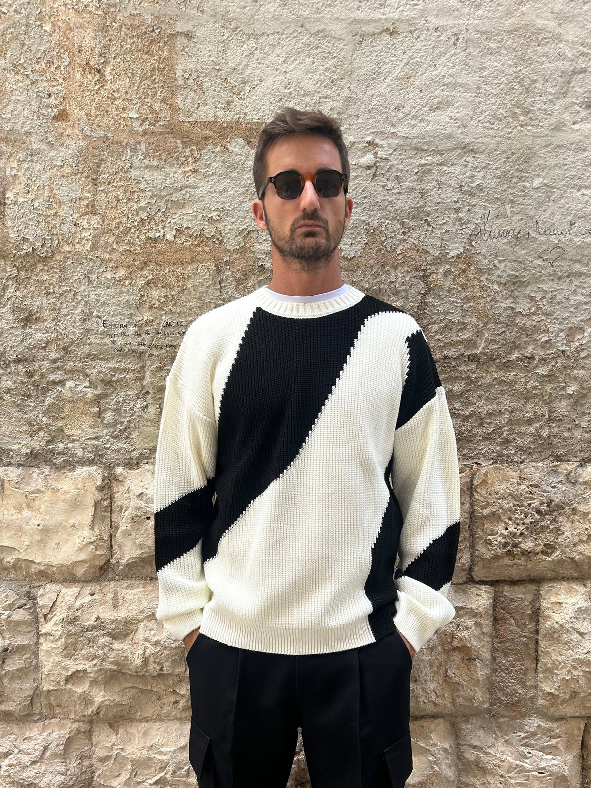 MAGLIA  MILLIE - BIANCA / NERA