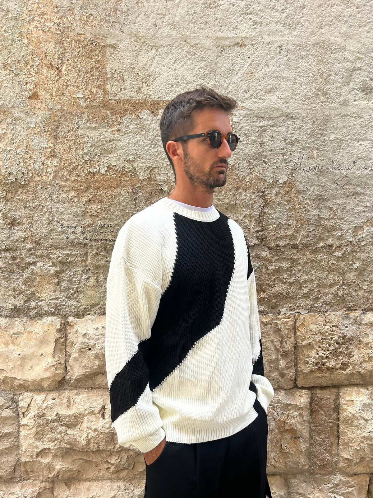 MAGLIA  MILLIE - BIANCA / NERA