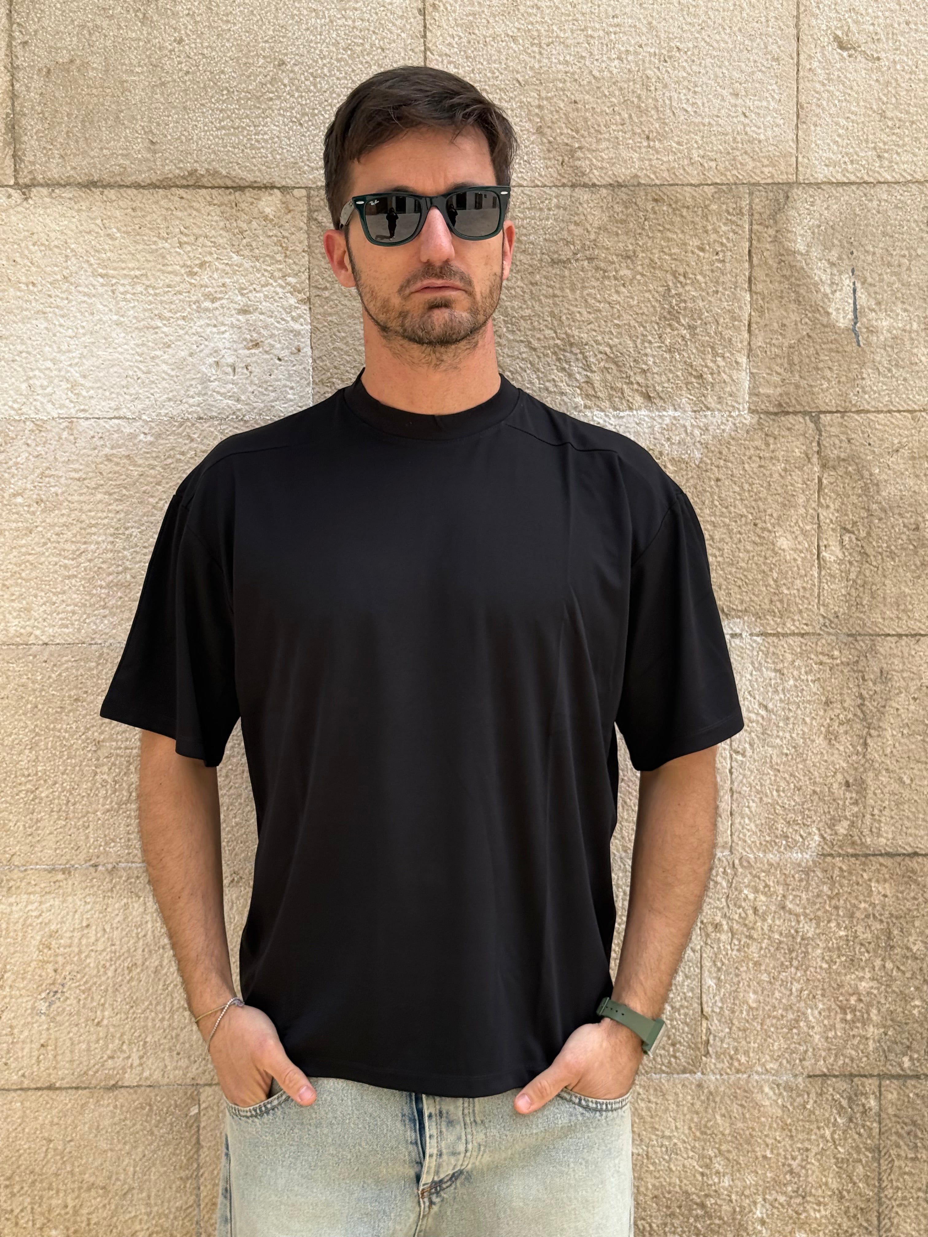 T-SHIRT ZM183 - NERA