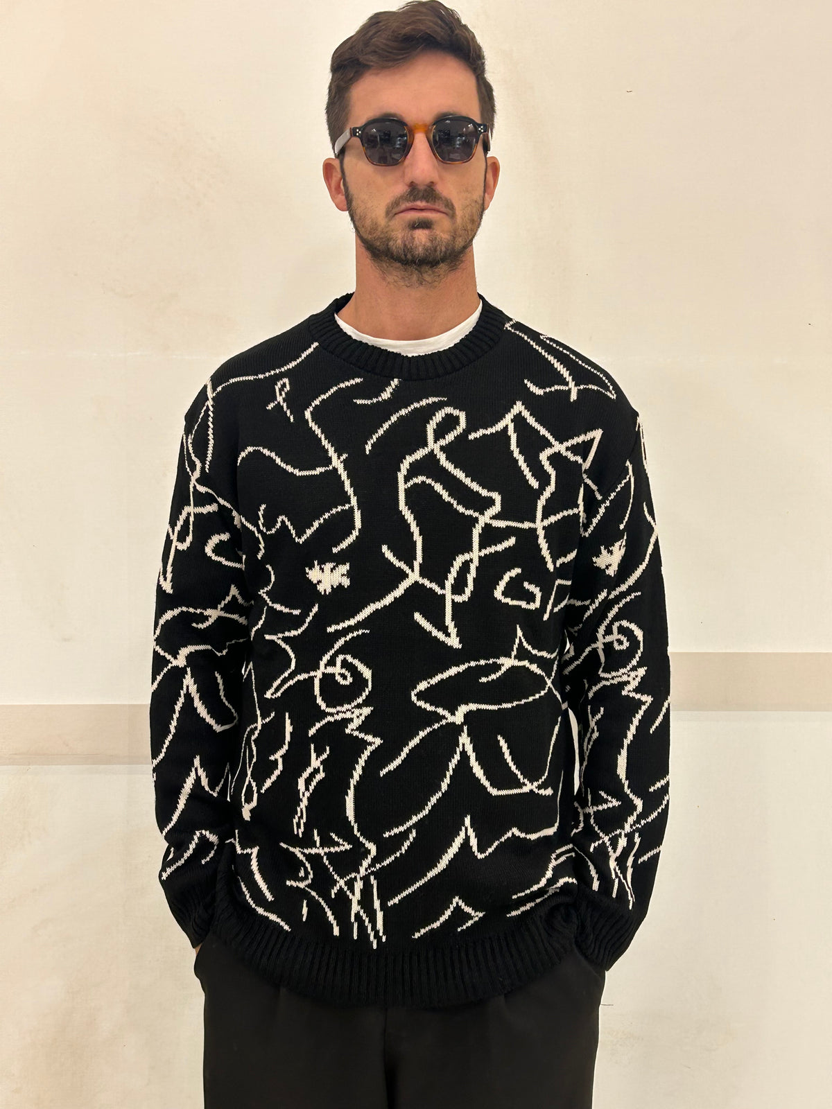 MAGLIA EFFE - NERO
