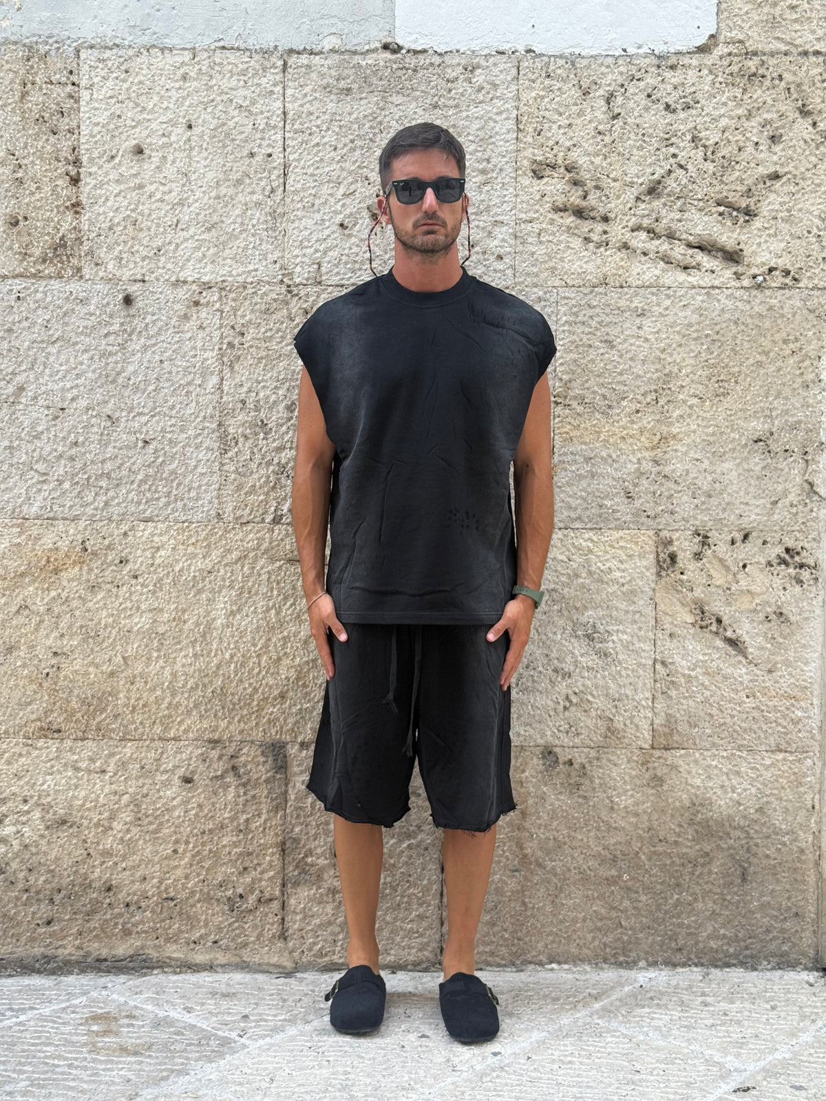 BERMUDA+SMANICATO NERO