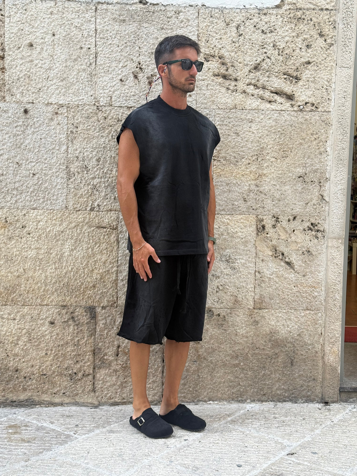 BERMUDA+SMANICATO NERO