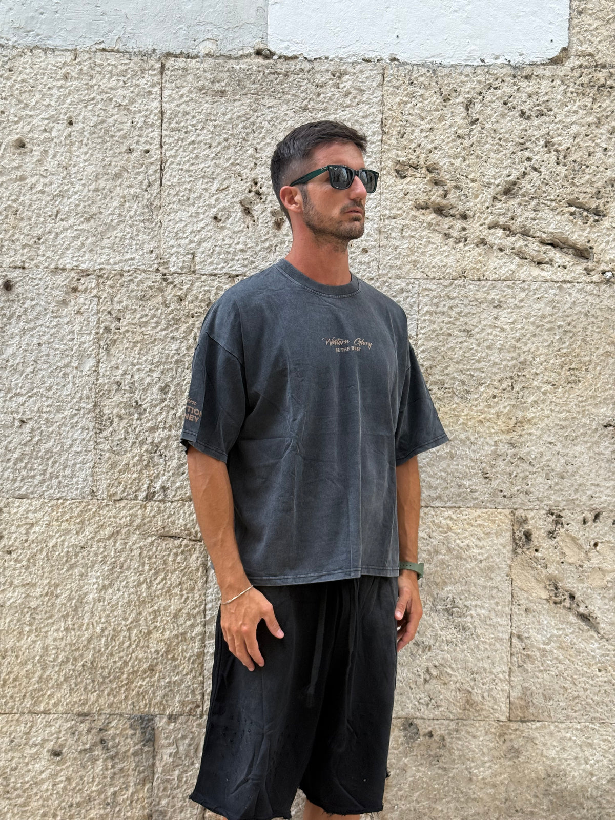 T-SHIRT  GRIGIO  CON STAMPA