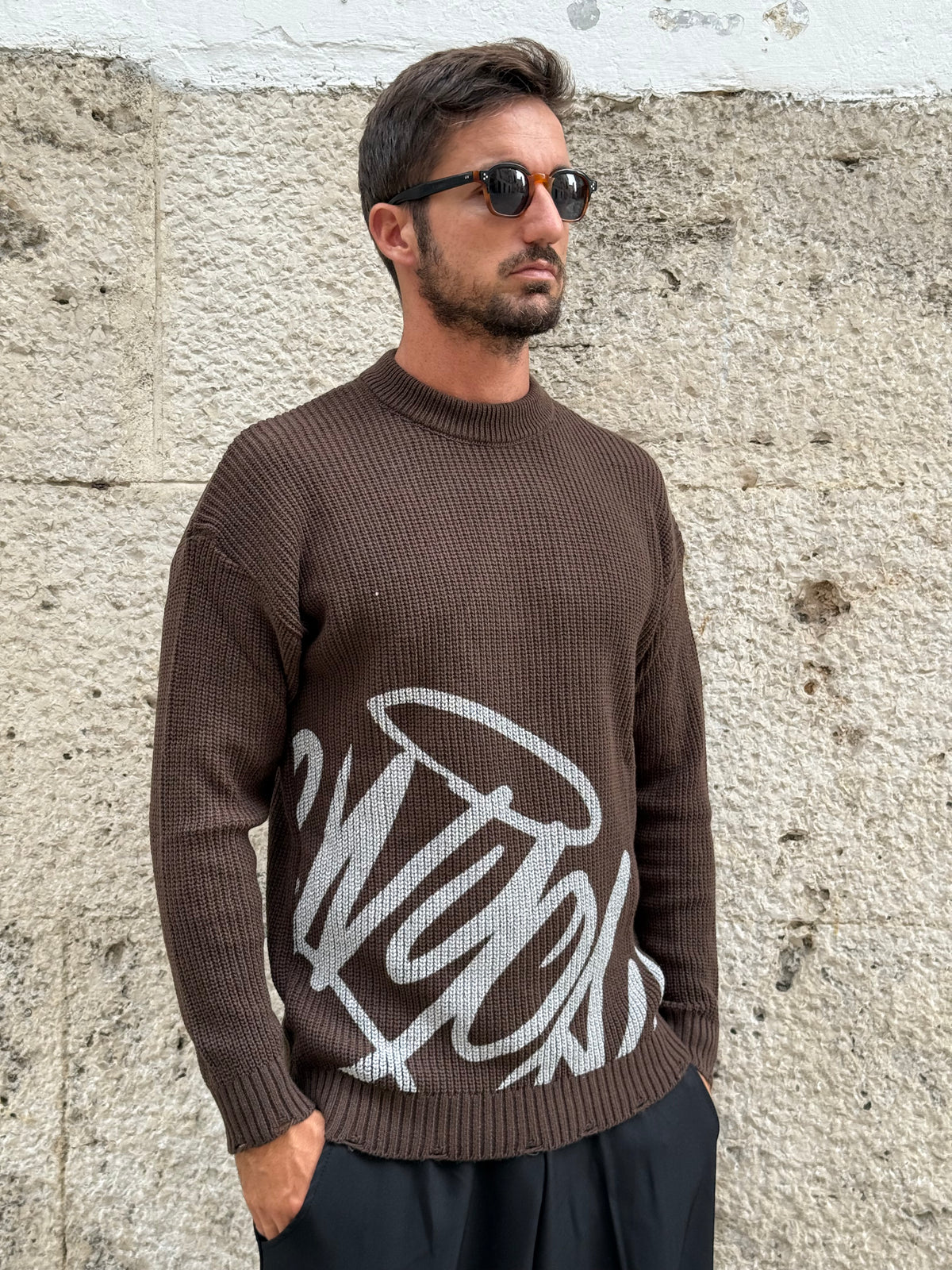 MAGLIA 2513 - MARRONE