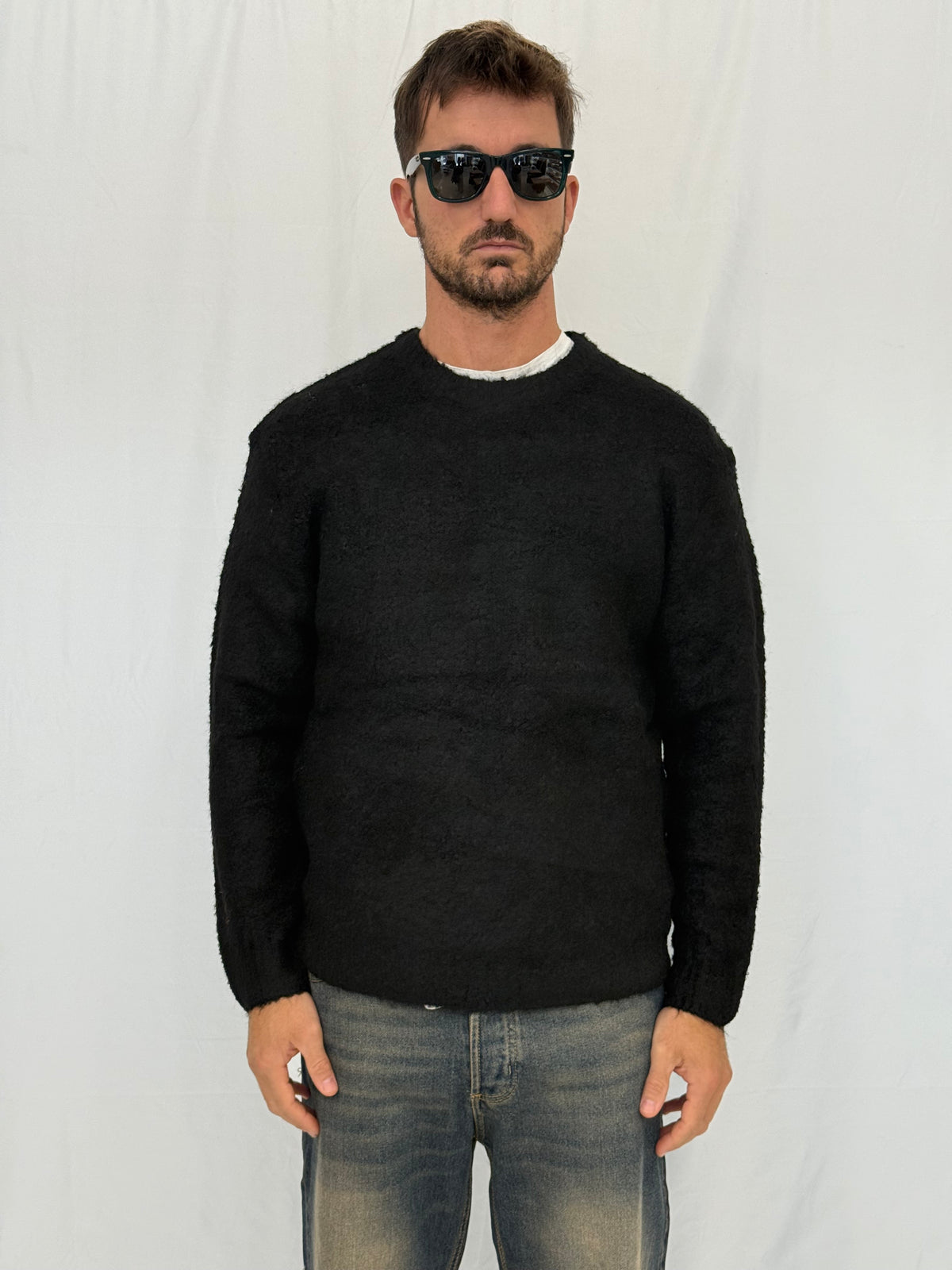 MAGLIA 8569B - NERO