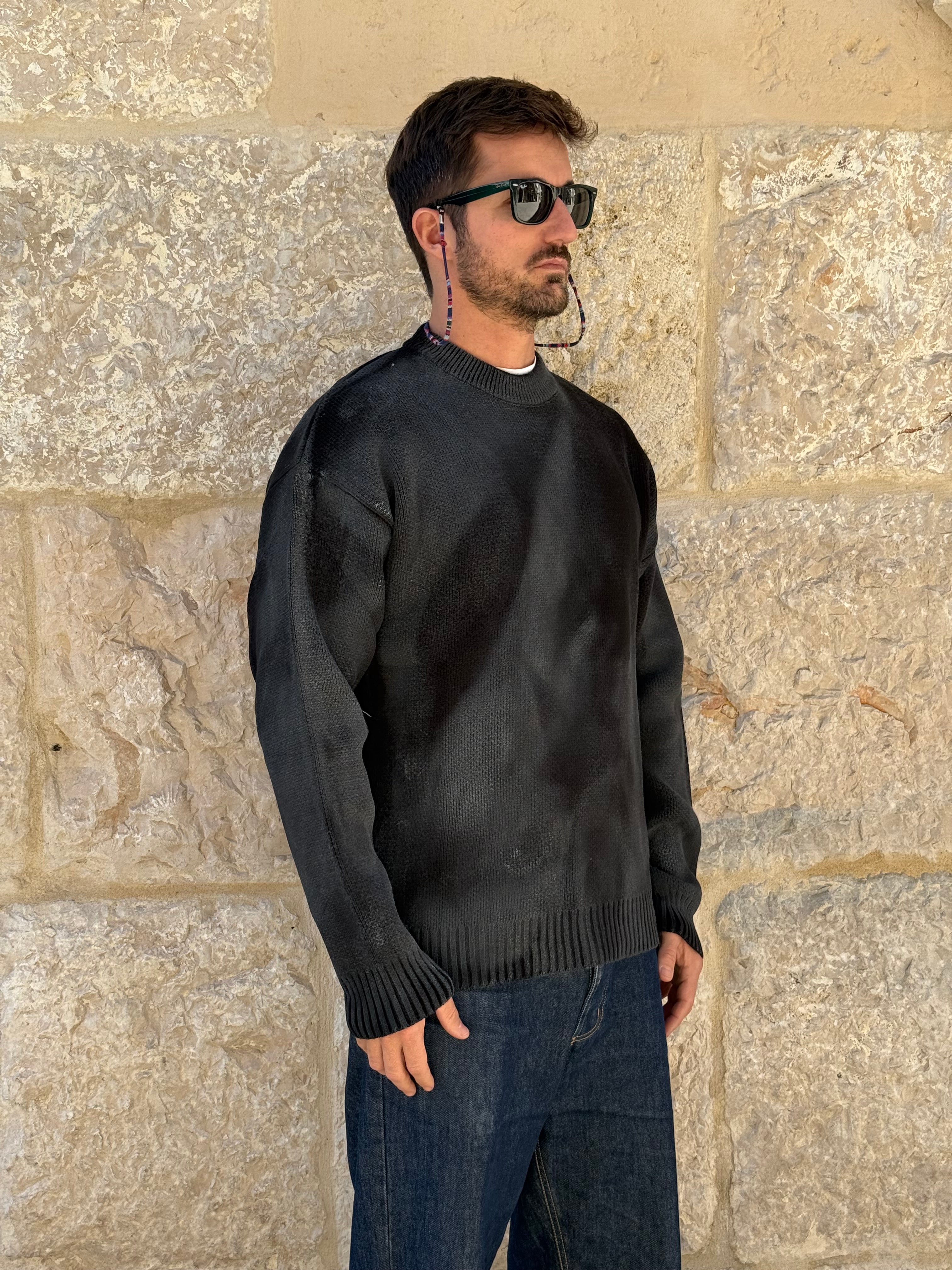 MAGLIA 25040 - NERO
