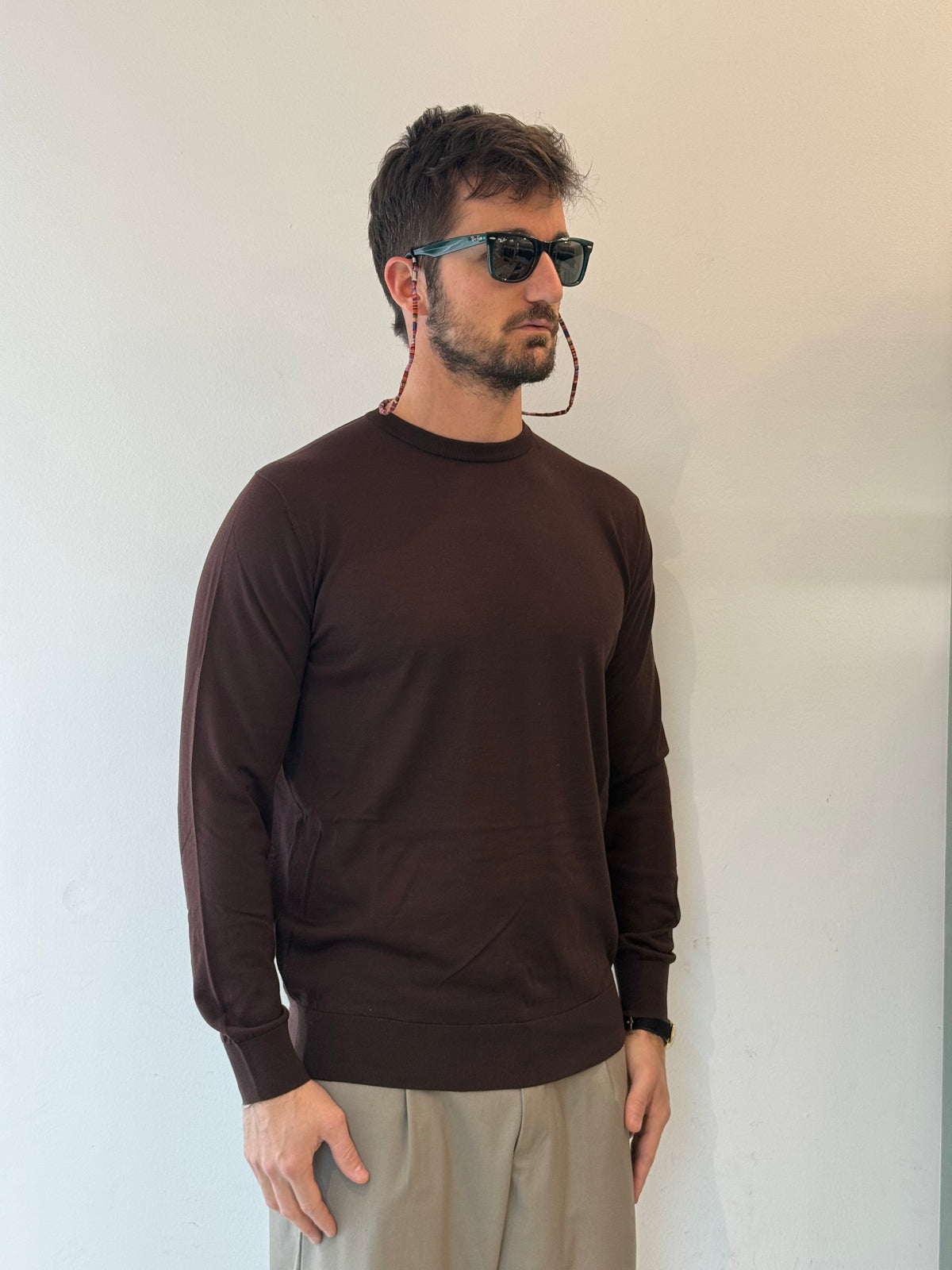 MAGLIA CX260003- MARRONE